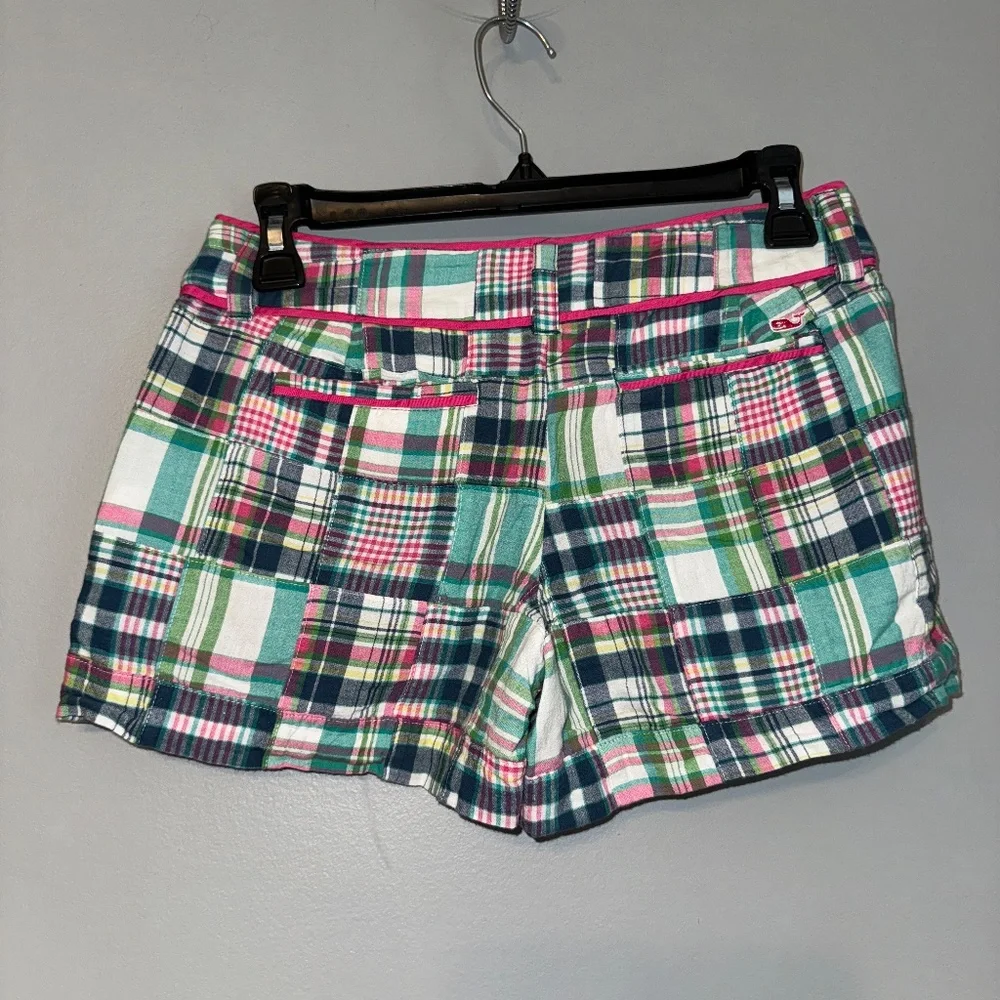 EUC Vineyard Vines Patchwork Madras Shorts Size 0 - Picture 4 of 5